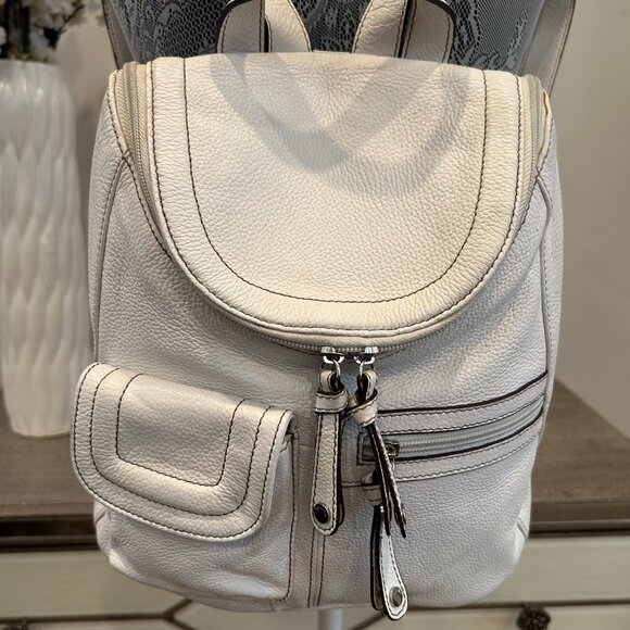 Tiganello Pebbled Leather Organizer Backpack main image 12